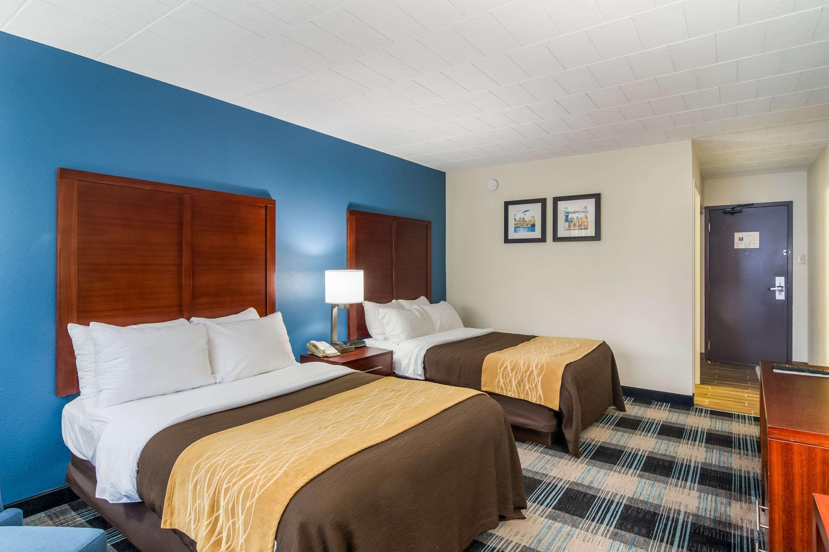 Mainstay Suites Verona Buitenkant foto