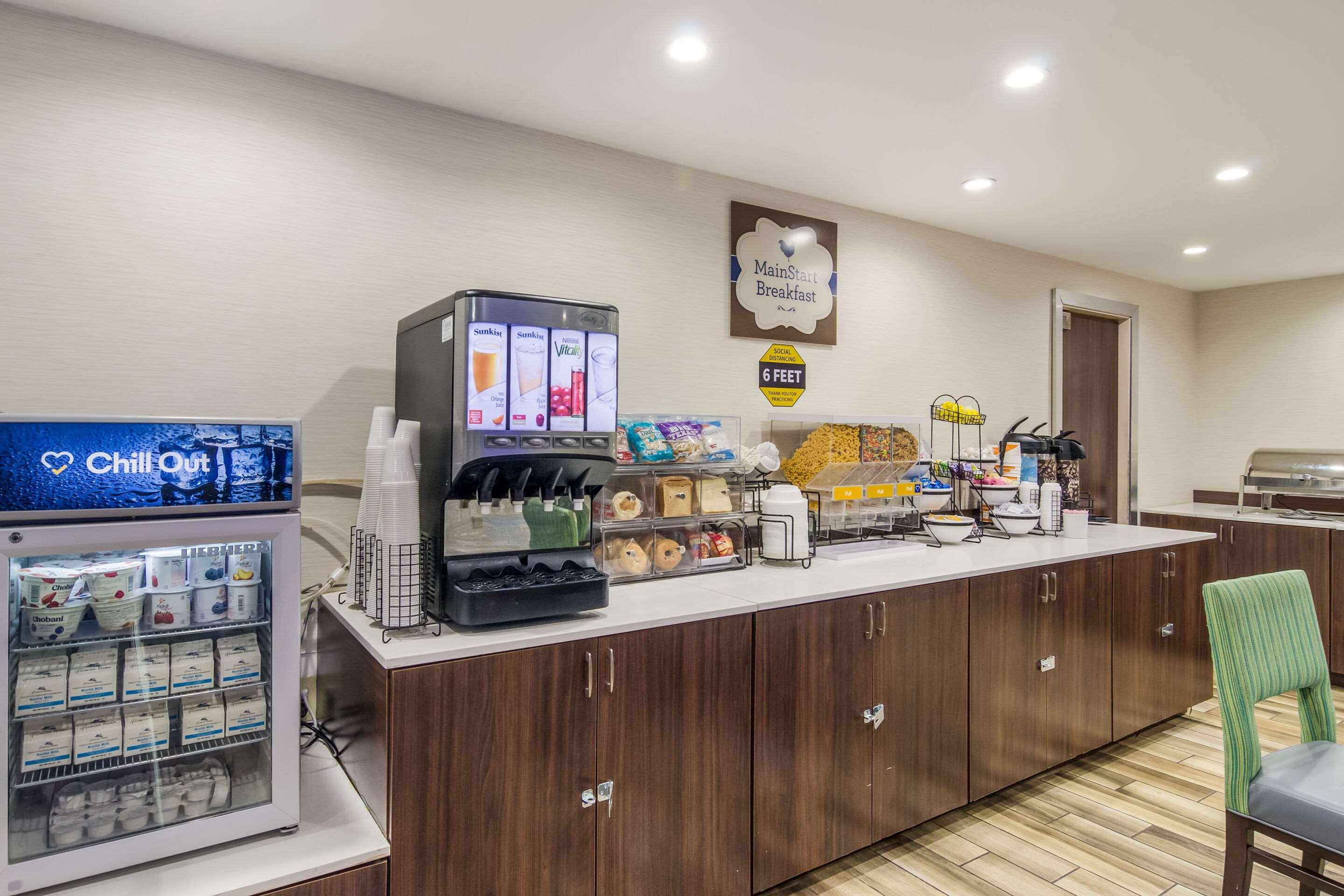 Mainstay Suites Verona Buitenkant foto
