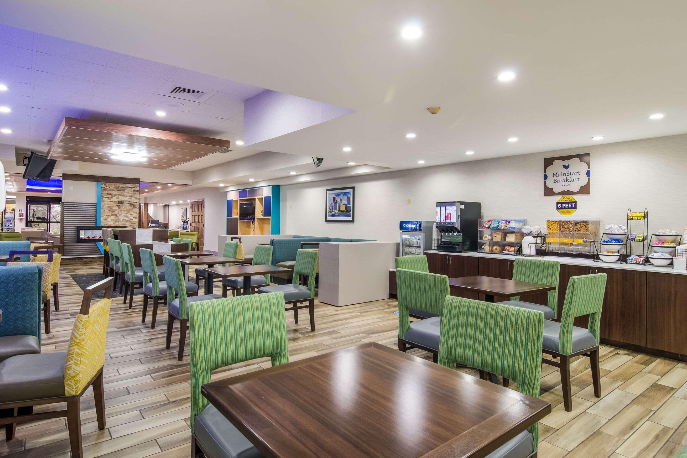 Mainstay Suites Verona Buitenkant foto