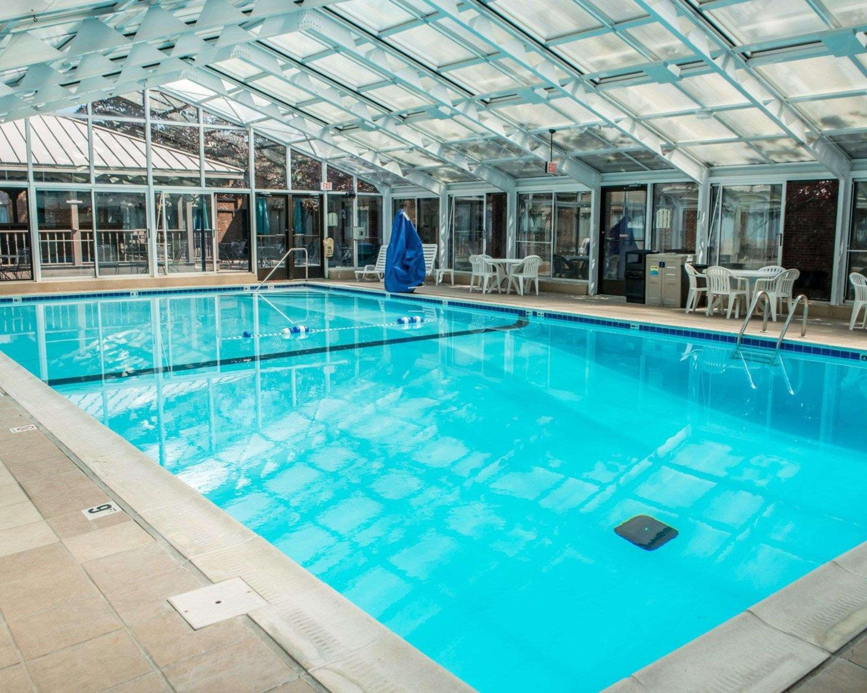 Mainstay Suites Verona Buitenkant foto